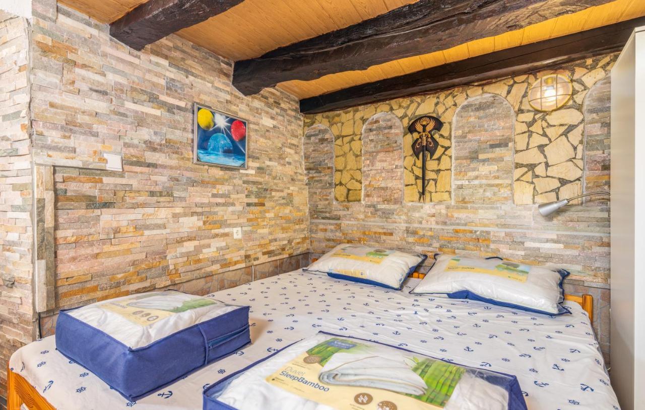 Апартаменты Stone House Knez Врбник Экстерьер фото